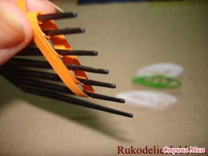 Cum și ce să înlocuiască materiale și scule scumpe pentru Quilling - Quilling - acasă Mamele (ambalaje din carton ondulat placaj) Cum și ce să înlocuiască materiale și scule scumpe pentru Quilling - Quilling - acasă Mamele