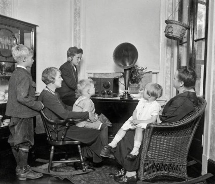 Cum se dezactivează un radio într-un apartament din St. Petersburg (radio) Cum se dezactivează un radio într-un apartament din St. Petersburg