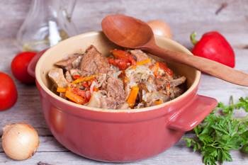 Cum de a găti rețete de carne de vită cu coada pas cu pas fotografii (ce să gătească pentru masa de prânz și cină) Cum de a găti rețete de carne de vită cu coada pas cu pas fotografii