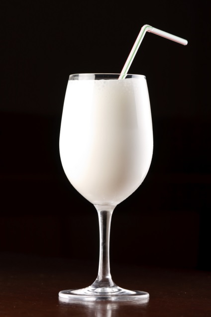 Cum să se pregătească milkshake groase (Cook) Cum de a găti un milkshake gros