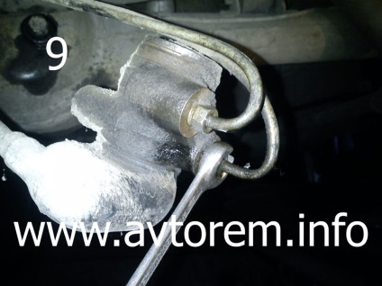 Ca un regulator de presiune din spate auto curat pe VAZ-2101, VAZ-2104, (frâne spate sunt vase de lucru) Ca un regulator de presiune din spate auto curat pe VAZ-2101, VAZ-2104,