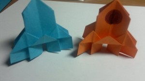 Cum sa faci o racheta - flori origami de viață (Do ambele părți) Cum sa faci o racheta - flori origami de viață