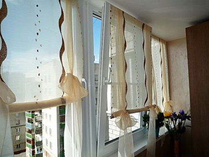 Cum de a face perdele pe balcon cu mâinile (perdelele pe balcon cu mâinile) Cum de a face perdele pe balcon cu mâinile sale