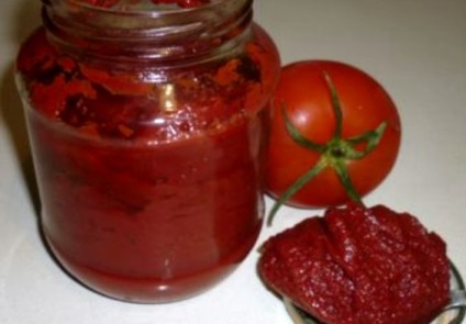Cum de a face pasta de tomate acasă, șase sute de sfaturi (roșii) Cum de a face pasta de tomate acasă, șase sute de sfaturi