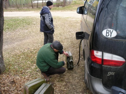 Cum se scurge benzina din mașină străină rezervor (rezervor) Cum se scurge benzina din mașină străină rezervor