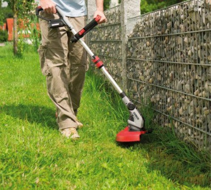 Ce masina de tuns pentru a alege caracteristicile de bază (benzină masina de tuns iarba pentru a alege) Ce masina de tuns pentru a alege principalele caracteristici