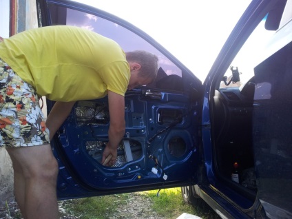 Ca izolație vyponyaetsya Hyundai masina Solaris (Hyundai) Ca vyponyaetsya izolație auto Hyundai Solaris