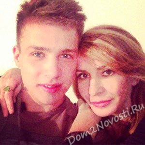 Cameră securități Agibalovoy și Pavla Marso după reparații școală, Clădire 2 Știri (Rita Agibalova Pavel Marso repararea școală) Cameră securități Agibalovoy și Pavla Marso după reparații școală, Building 2 News