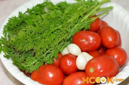 rosii conservate cu blaturi morcov - o rețetă de iarnă (conserve de roșii cu blaturi de morcov) rosii conservate cu blaturi de morcov - o rețetă pentru iarnă