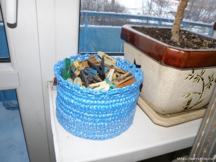 Coș și sac cu cârlig de sacose din polietilena (pachete) Coș și sac cu cârlig de pungi de plastic