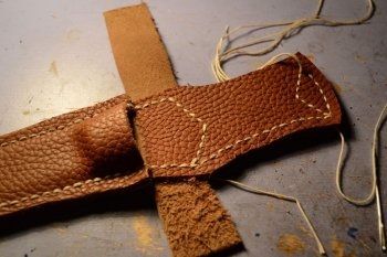 Piele de caz pentru cuțitul cu mâinile, cu mâinile lor (lor) Piele de caz pentru cuțitul cu mâinile, cu propriile sale mâini