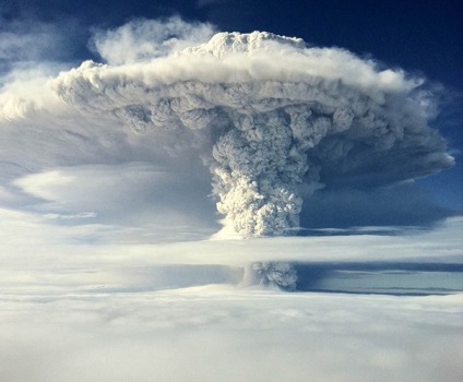 Imagini frumoase erupție vulcanică - X-om (erupția) Imagini frumoase vulcanice erupție - X-om