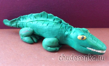 Crocodil plastilină (modelare lut) Crocodil din plastilină