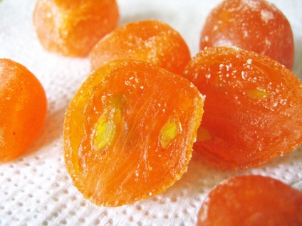 Kumquat, proprietăți utile proaspete uscate și întărite (Cured) Kumquat, proprietăți utile proaspete uscate și întărite