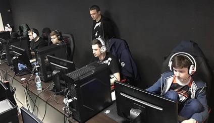 Majoritatea antrenorilor Dota 2 (DotA) Cei mai buni antrenori din DOTA 2