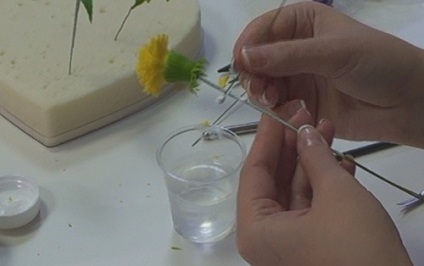 Atelier de cadouri privind drepturile de autor artgotice - păpădie realizate din lut polimeric (polimer) Atelier de cadouri privind drepturile de autor artgotice - păpădie realizate din lut polimer