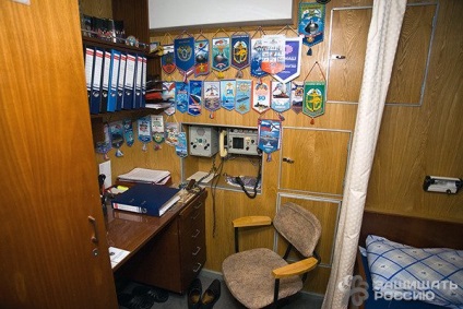 Lumea din interiorul submarinului (tur) lumea subacvatică din interiorul barca