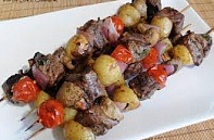 Vinurile rosii tinere (alimente sănătoase) Vin tânăr roșu