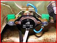 Instalarea unui regulator de tensiune cu trei niveluri pentru autoturisme VAZ, întrerupătoarelor mașini - meserii pentru masina ta (carcasa de plastic a generatorului) Instalarea unui regulator de tensiune cu trei niveluri pentru autoturisme VAZ, întrerupătoarelor mașini - meserii pentru masina ta