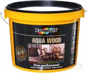Este posibil să se vopsea cu vopsea latex, tapet lichid (tapet) Este posibil să picteze cu vopsea latex, tapet lichid