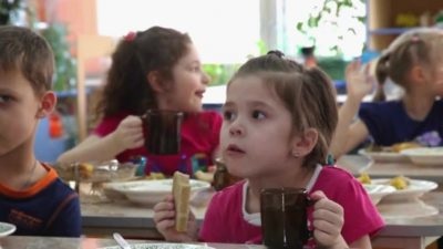 Numirea alocația lunară pentru copil din familii nevoiașe, care trebuie să fie venitul familiei (alocații pentru familiile cu copii l) Numirea alocația lunară pentru copil din familii nevoiașe, care trebuie să fie venitul familiei