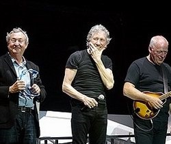 Combinând Pink Floyd (Floyd) Combinând Pink Floyd