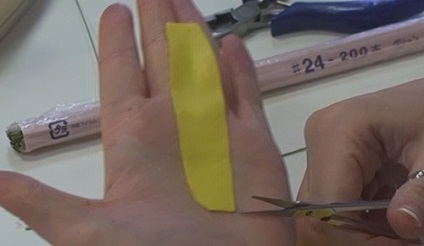 Păpădia din lut polimeric cu mâinile lor (culori de polimer argilă) Dandelions din lut polimeric cu mâinile