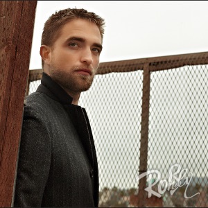 Doar Rob (de fapt, Robert Pattinson) Numai Rob