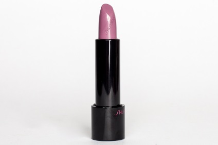Nuanțe de roșu ruj Rouge Shiseido comentarii Rouge și Swatch, din interior frumusete (buze roșii) Nuanțe de roșu ruj Rouge Shiseido comentarii Rouge și Swatch, din interior frumusete