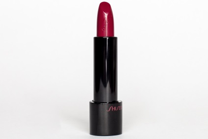 Nuanțe de roșu ruj Rouge Shiseido comentarii Rouge și Swatch, din interior frumusete (ruj cremos) Nuanțe de roșu ruj Rouge Shiseido comentarii Rouge și Swatch, din interior frumusete