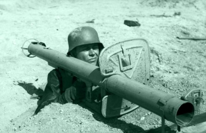 Și panzerschreck german ofenror grenada, dispozitiv de revizuire caracteristici de performanță și specificații (ofenror) Panzerschreck și ofenror lansatoare de grenade germane, o imagine de ansamblu a dispozitivului și specificațiile TTX