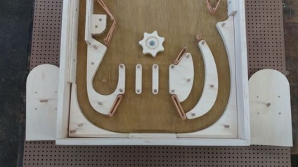 Pinball cu mâinile (setul câmp de joc) Pinball propriile mâini