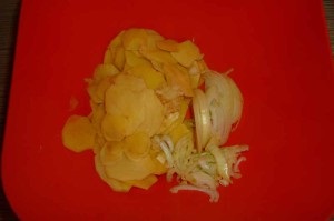 Placinta cu cartofi si umplutura (tort) Placinta cu cartofi si carne