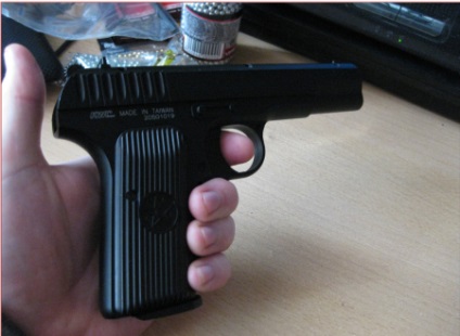 Pistol cu aer comprimat TT - arme pneumatice (pneumatice) Pistol cu aer comprimat TT - pistoale cu aer