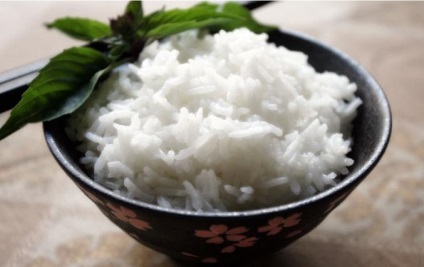 Sfaturi utile despre cum să gătești orez delicios (fiert) Sfaturi utile despre cum să gătească orez delicios
