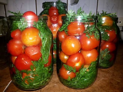 Tomate cu blaturi morcovi reteta de iarnă fără sterilizare (tomate) Tomate cu blaturi de morcov în rețetă de iarnă, fără sterilizare