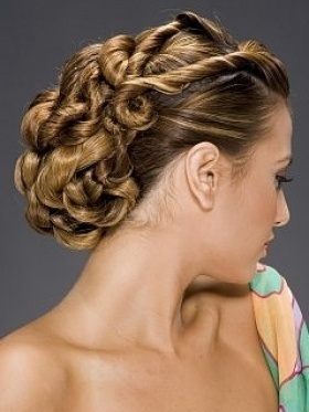 Hairstyle în ideile fotografie stil grecesc (stil) Hairstyle în ideile foto în stil grecesc