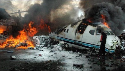 Visat unui accident de avion pentru a afla, vis ce accident de avion (vis) Visat unui accident de avion pentru a afla, ce vise accident