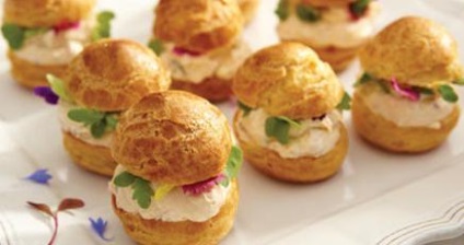 Profiterol umplute pentru toate gusturile (profiterol) Profiterol umplute pentru toate gusturile