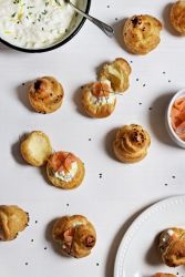 Profitroles cu umplutură de cimbru (umplutura) Profiterol cu umpluturi sărate
