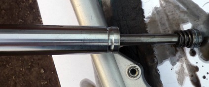 Repararea de față scuter pen furcă - zona de reparații (aproximativ) Repararea de față scuter pen furcă - zona de reparații