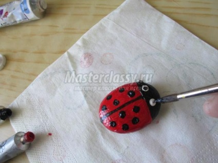 pietre pictate (vopsite) pietre pictate