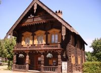 Stilul românesc - acasă de la un bar (bar) Stilul românesc - acasă de la un bar
