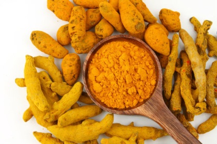 Șofran și turmeric - diferențele (diferențe) Șofran și turmeric - diferențe
