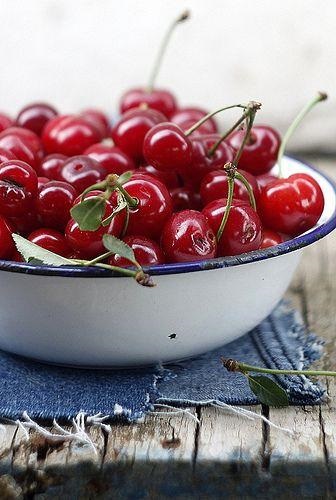 Plum este un fruct sau fructe, fructe, legume (fructe) Plum este un fruct sau fructe, fructe, legume