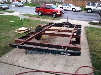 remorcă de constructii pe propriile lor versiuni, mobile și staționare (construcții) trailer pentru constructii pe versiunile lor proprii, mobile și staționare