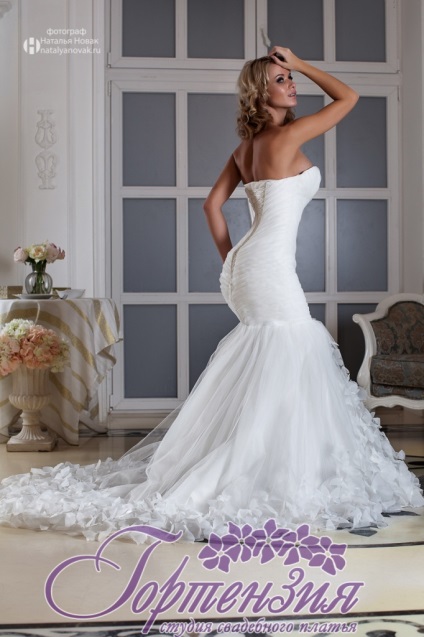 fluture (nunta) rochie de mireasa Rochii de mireasa fluture