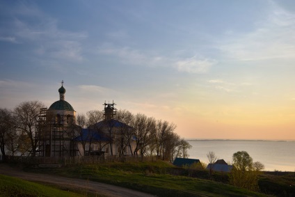 Sviyazhsk - insula-sat în mijlocul râului