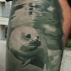 Tatuaje în stilul realismului, schițe și fotografii tatuaj (tatuaj) Tatuaje în stilul de realism, desene sau modele tatuaj și fotografii