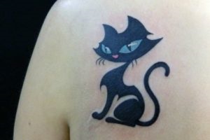 Cat tatuaj pe spate - adică fotografii, schițe (tatuaj) Cat tatuaj pe spate - adică fotografii, schițe